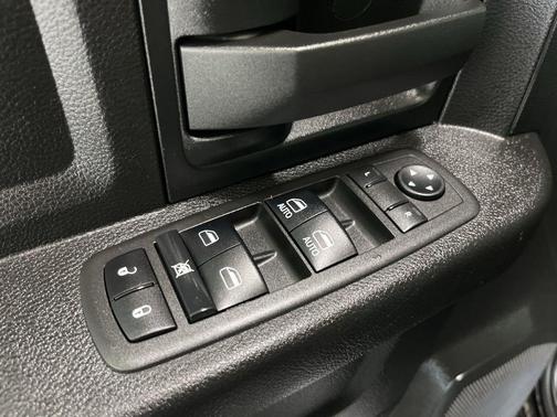 Diamond Black 2022 RAM 2500 Tradesman