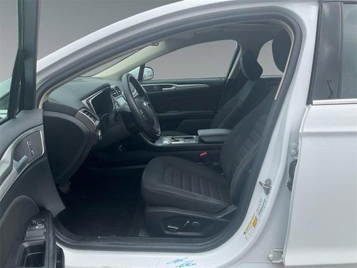2020 Ford Fusion Hybrid SE