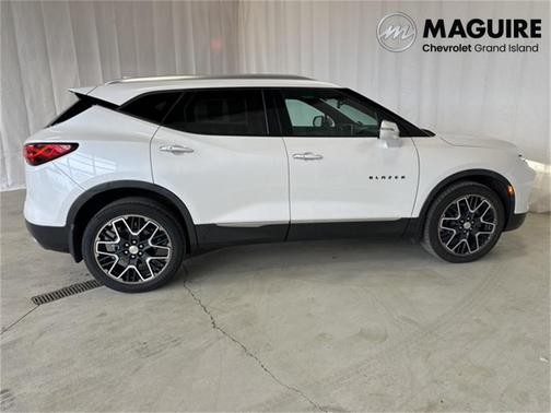 2023 Chevrolet Blazer Premier