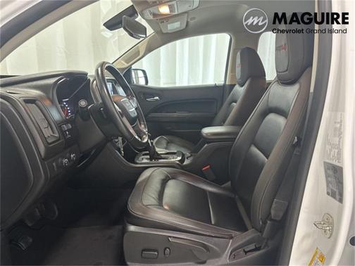 2022 GMC Canyon AT4 w/Leather