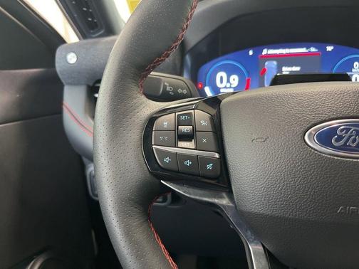 Black 2025 Ford Explorer ST-Line