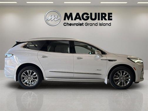 2023 Buick Enclave Avenir