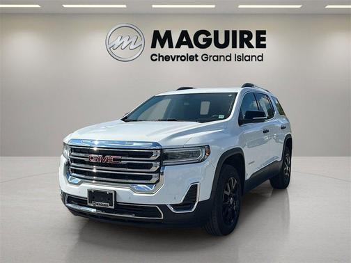 2022 GMC Acadia SLE