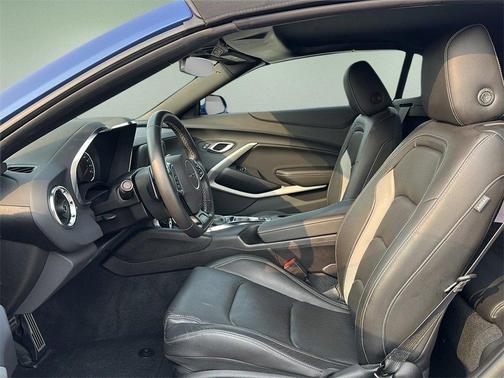 2022 Chevrolet Camaro 2LT