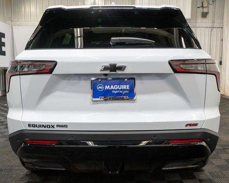 White 2026 Chevrolet Equinox RS