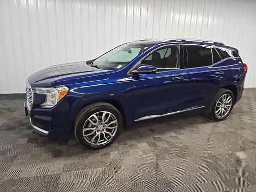 Marine Metallic 2023 GMC Terrain Denali