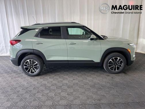 Green 2026 Chevrolet Trailblazer LT