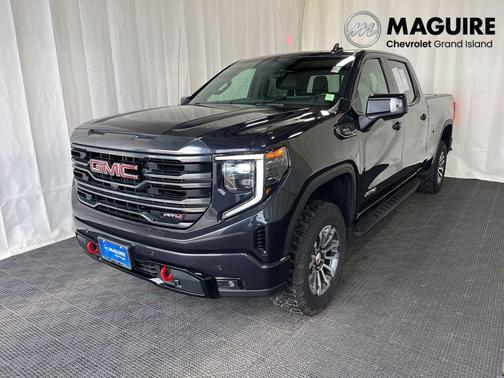 Titanium 2022 GMC Sierra 1500 AT4