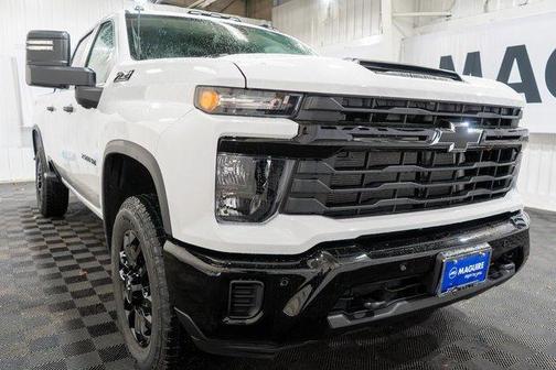 2026 Chevrolet Silverado 2500 Custom