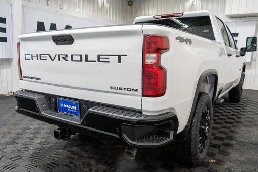 2026 Chevrolet Silverado 2500 Custom