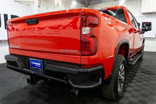 2025 Chevrolet Silverado 2500 Custom