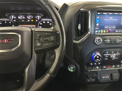 2021 GMC Sierra 2500 AT4