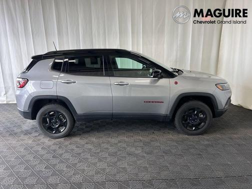 Billet Silver Metallic Clearcoat 2023 Jeep Compass Trailhawk