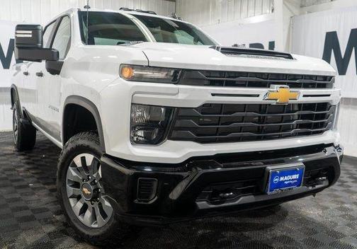 2026 Chevrolet Silverado 2500 Custom