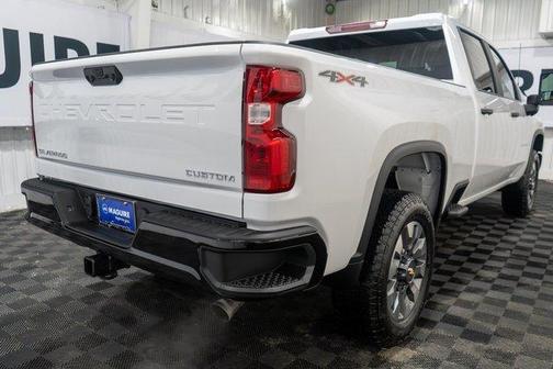 2026 Chevrolet Silverado 2500 Custom