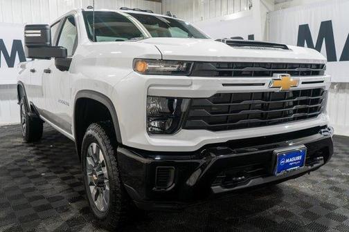 2026 Chevrolet Silverado 2500 Custom