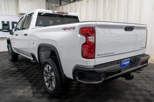 2026 Chevrolet Silverado 2500 Custom