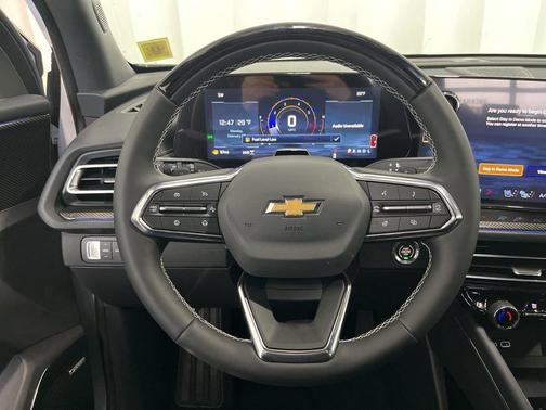 White 2026 Chevrolet Traverse High Country