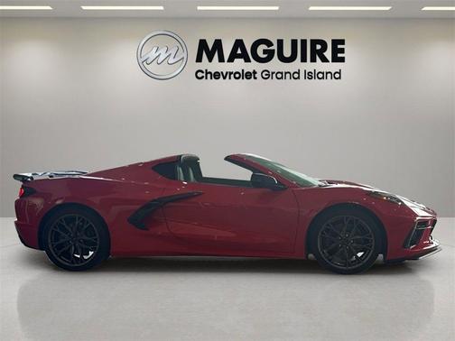 2025 Chevrolet Corvette Stingray w/2LT