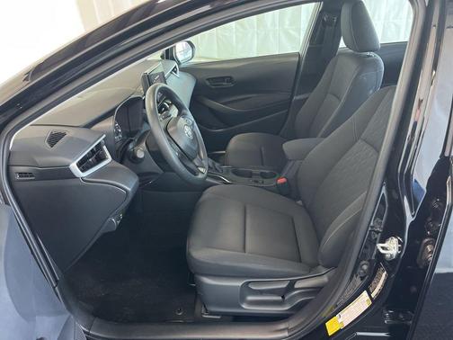 Black 2025 Toyota Corolla LE