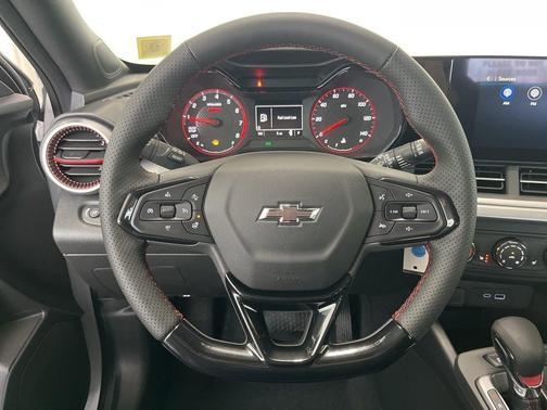 White 2026 Chevrolet Trax 1RS