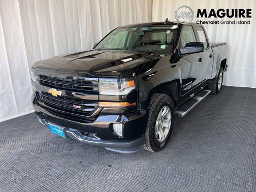 Black 2018 Chevrolet Silverado 1500 LT