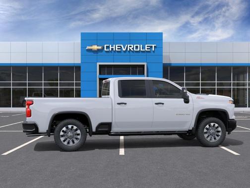 White 2026 Chevrolet Silverado 2500 Custom