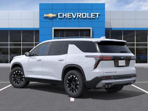 White 2027 Chevrolet Traverse Z71
