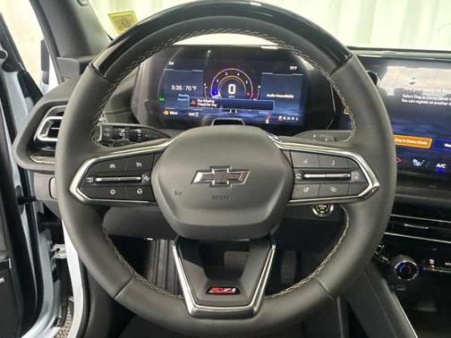 White 2027 Chevrolet Traverse Z71