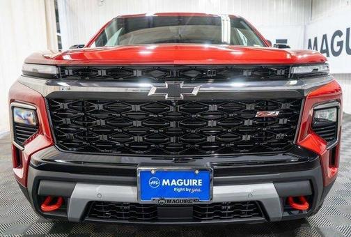 Red 2026 Chevrolet Traverse Z71