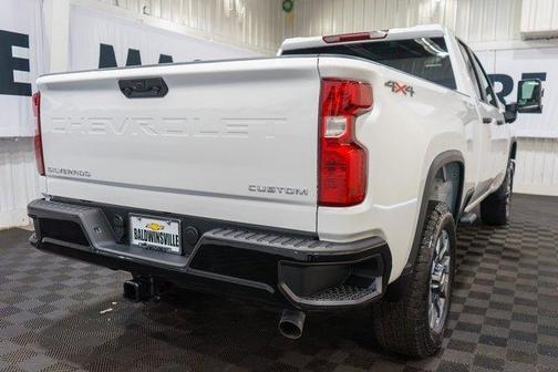 2025 Chevrolet Silverado 2500 Custom
