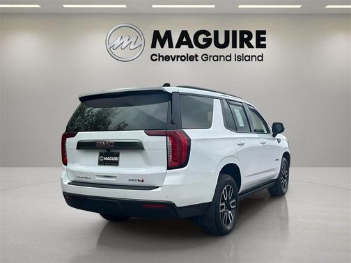 2022 GMC Yukon AT4