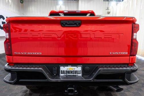 2025 Chevrolet Silverado 2500 Custom