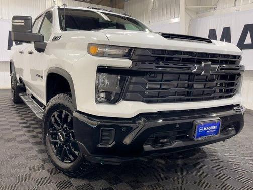 2025 Chevrolet Silverado 2500 Custom