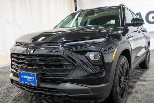 Black 2026 Chevrolet Trailblazer LT