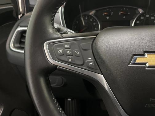 Silver Ice Metallic 2022 Chevrolet Equinox 1LT