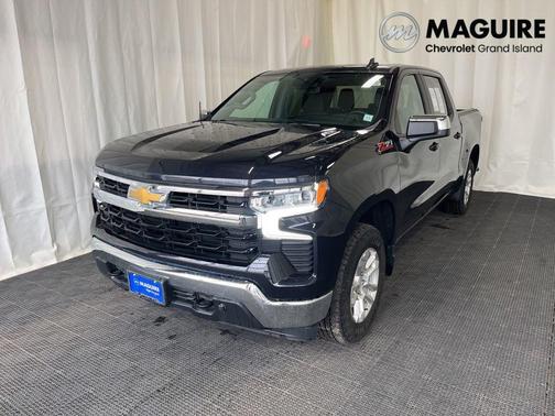 Dark Ash Metallic 2023 Chevrolet Silverado 1500 LT