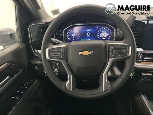 2026 Chevrolet Silverado 3500 LT