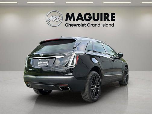 2023 Cadillac XT5 Sport