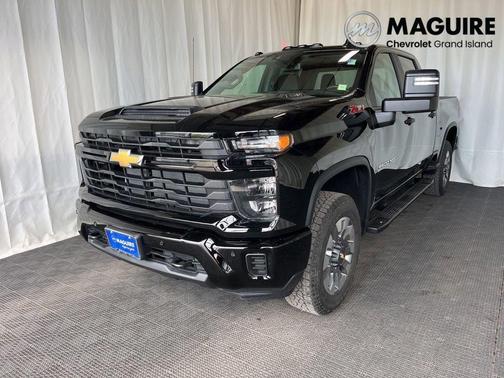 Black 2026 Chevrolet Silverado 2500 Custom