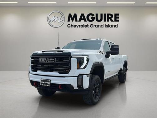 2024 GMC Sierra 2500 AT4