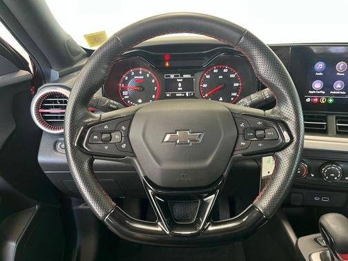 Crimson Metallic 2024 Chevrolet Trax 1RS