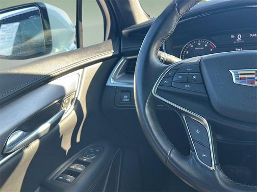 2023 Cadillac XT5 Luxury