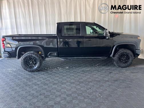 2026 Chevrolet Silverado 2500 ZR2