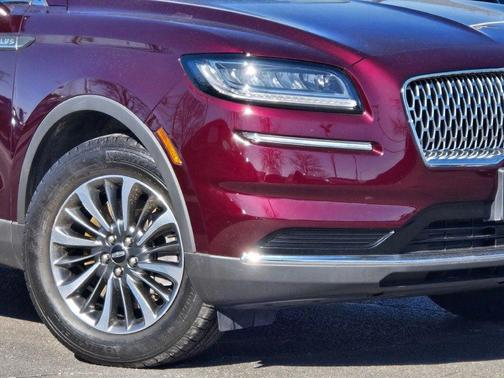 2023 Lincoln Nautilus Standard