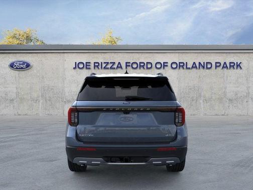 2025 Ford Explorer Active