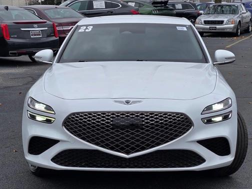 2023 Genesis G70 2.0T AWD