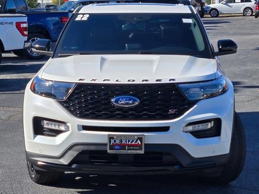 2022 Ford Explorer ST