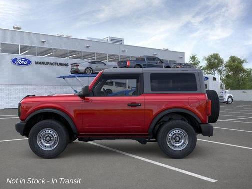 2025 Ford Bronco Base