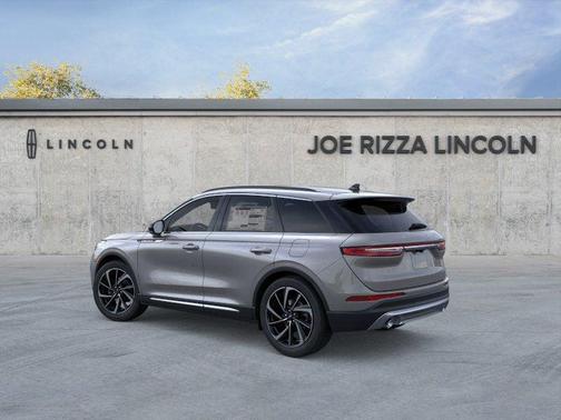Asher Gray Metallic Clearcoat 2026 Lincoln Corsair Reserve